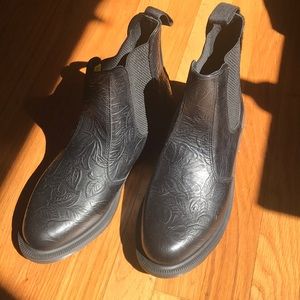BRAND NEW Doc marten Chelsea boots
